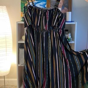 Torrid party dress, removable straps, NEW w/o tags, size 2